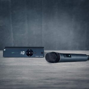 Pro Audio XSW 1-825-A Vocal Wireless Microphone, a Range 548-572 Mhz, Black, Medium - Image 3
